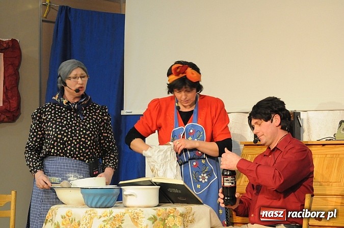 Zdjęcie w galerii na portalu naszraciborz.pl: Inga i Paul znowu w akcji, czyli śląskie show w Tworkowie. Tłumy na widowni wiadomości z regionu