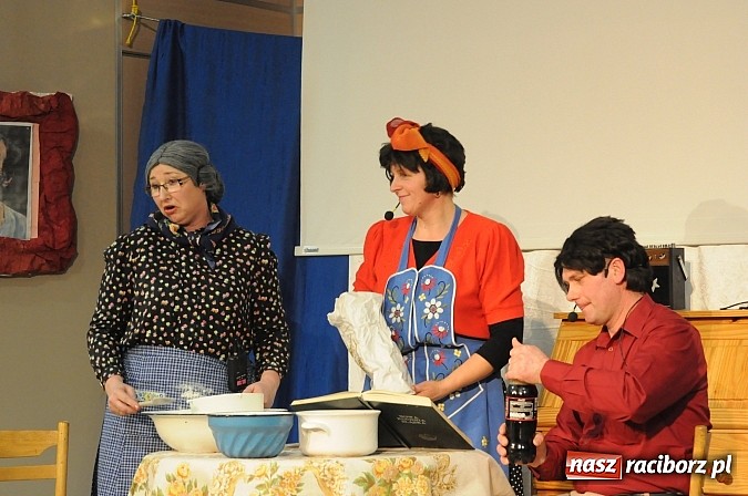 Zdjęcie w galerii na portalu naszraciborz.pl: Inga i Paul znowu w akcji, czyli śląskie show w Tworkowie. Tłumy na widowni wiadomości z regionu