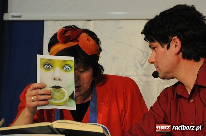 Zdjęcie w galerii na portalu naszraciborz.pl: Inga i Paul znowu w akcji, czyli śląskie show w Tworkowie. Tłumy na widowni wiadomości z regionu