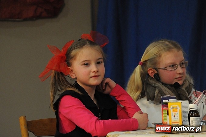 Zdjęcie w galerii na portalu naszraciborz.pl: Inga i Paul znowu w akcji, czyli śląskie show w Tworkowie. Tłumy na widowni wiadomości z regionu