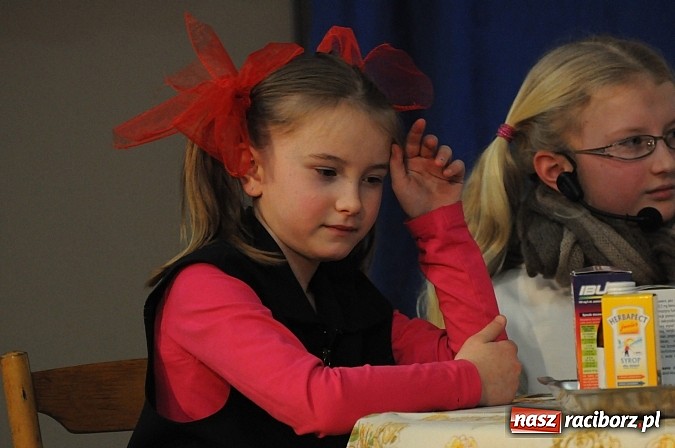 Zdjęcie w galerii na portalu naszraciborz.pl: Inga i Paul znowu w akcji, czyli śląskie show w Tworkowie. Tłumy na widowni wiadomości z regionu