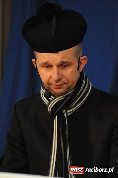 Zdjęcie w galerii na portalu naszraciborz.pl: Inga i Paul znowu w akcji, czyli śląskie show w Tworkowie. Tłumy na widowni wiadomości z regionu