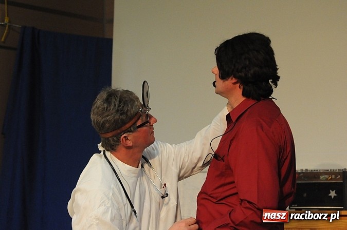 Zdjęcie w galerii na portalu naszraciborz.pl: Inga i Paul znowu w akcji, czyli śląskie show w Tworkowie. Tłumy na widowni wiadomości z regionu