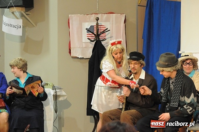 Zdjęcie w galerii na portalu naszraciborz.pl: Inga i Paul znowu w akcji, czyli śląskie show w Tworkowie. Tłumy na widowni wiadomości z regionu