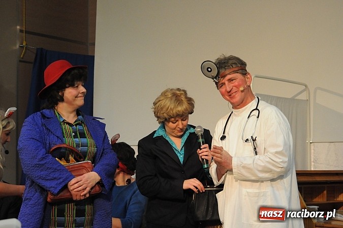 Zdjęcie w galerii na portalu naszraciborz.pl: Inga i Paul znowu w akcji, czyli śląskie show w Tworkowie. Tłumy na widowni wiadomości z regionu