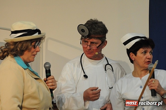 Zdjęcie w galerii na portalu naszraciborz.pl: Inga i Paul znowu w akcji, czyli śląskie show w Tworkowie. Tłumy na widowni wiadomości z regionu