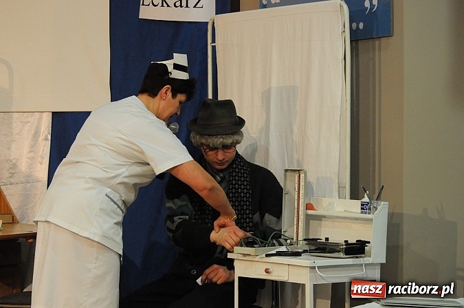 Zdjęcie w galerii na portalu naszraciborz.pl: Inga i Paul znowu w akcji, czyli śląskie show w Tworkowie. Tłumy na widowni wiadomości z regionu