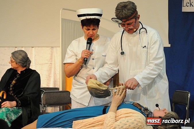 Zdjęcie w galerii na portalu naszraciborz.pl: Inga i Paul znowu w akcji, czyli śląskie show w Tworkowie. Tłumy na widowni wiadomości z regionu