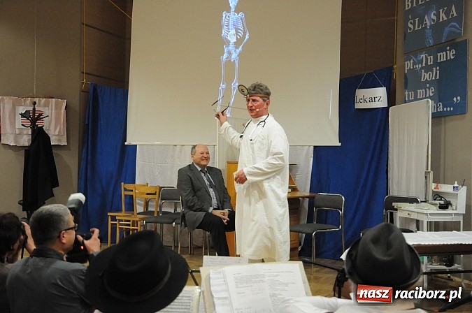 Zdjęcie w galerii na portalu naszraciborz.pl: Inga i Paul znowu w akcji, czyli śląskie show w Tworkowie. Tłumy na widowni wiadomości z regionu