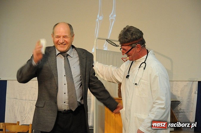 Zdjęcie w galerii na portalu naszraciborz.pl: Inga i Paul znowu w akcji, czyli śląskie show w Tworkowie. Tłumy na widowni wiadomości z regionu