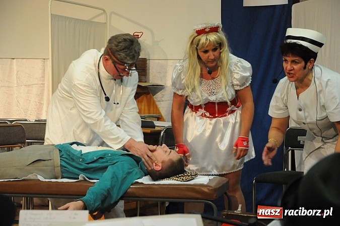 Zdjęcie w galerii na portalu naszraciborz.pl: Inga i Paul znowu w akcji, czyli śląskie show w Tworkowie. Tłumy na widowni wiadomości z regionu