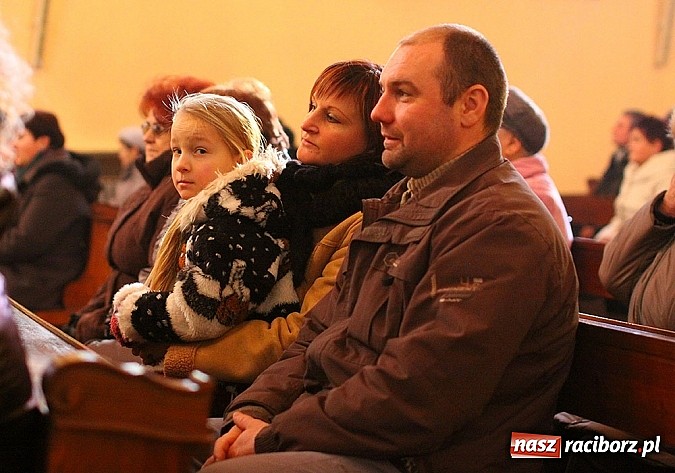 Zdjęcie w galerii na portalu naszraciborz.pl: Wieczór kolęd i pastorałek w kościele w Nędzy wiadomości z regionu