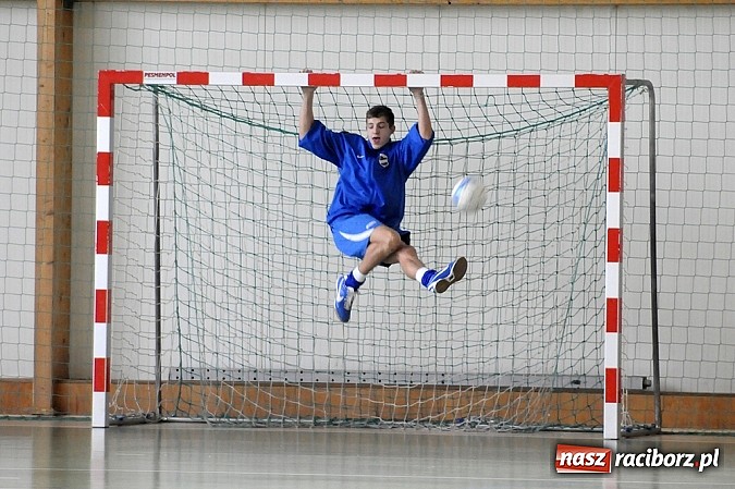 Zdjęcie w galerii na portalu naszraciborz.pl: Żaki rywalizowały w Lubomi wiadomości z regionu