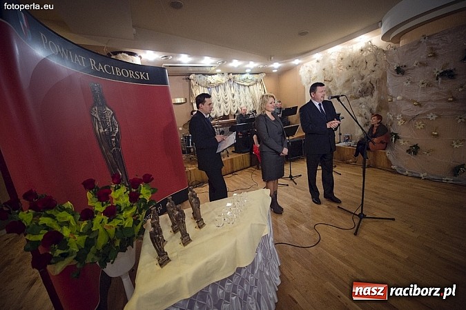 Zdjęcie w galerii na portalu naszraciborz.pl: Znamy laureatów nagród Mieszko AD 2012 wiadomości z regionu