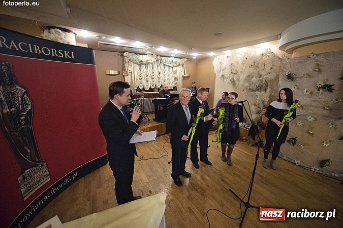 Zdjęcie w galerii na portalu naszraciborz.pl: Znamy laureatów nagród Mieszko AD 2012 wiadomości z regionu