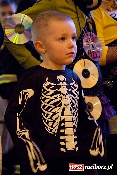 Zdjęcie w galerii na portalu naszraciborz.pl: Dziecięcy bal przebierańców w Krzanowicach wiadomości z regionu