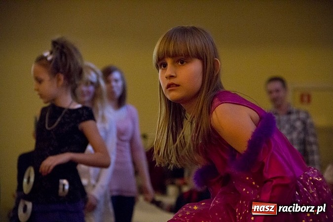 Zdjęcie w galerii na portalu naszraciborz.pl: Dziecięcy bal przebierańców w Krzanowicach wiadomości z regionu