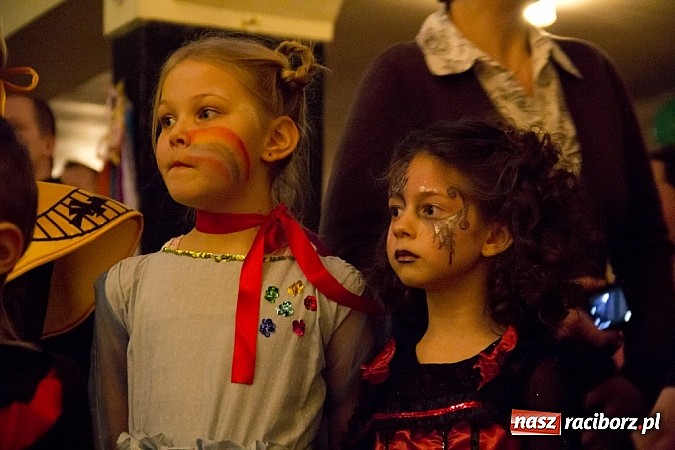 Zdjęcie w galerii na portalu naszraciborz.pl: Dziecięcy bal przebierańców w Krzanowicach wiadomości z regionu