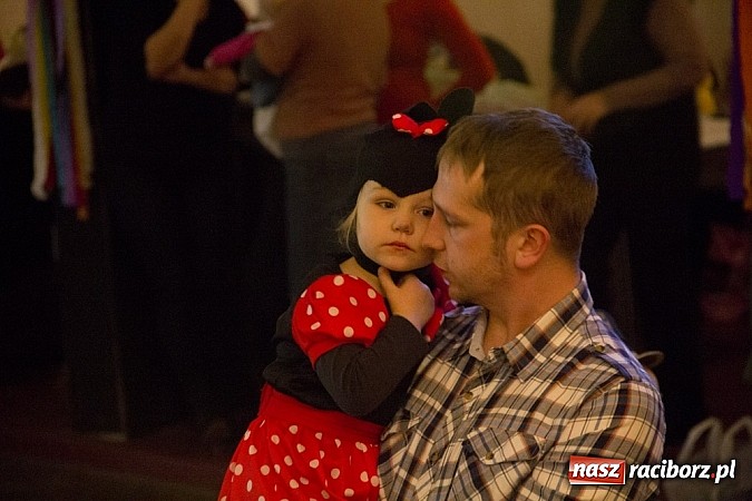 Zdjęcie w galerii na portalu naszraciborz.pl: Dziecięcy bal przebierańców w Krzanowicach wiadomości z regionu