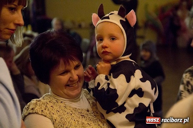Zdjęcie w galerii na portalu naszraciborz.pl: Dziecięcy bal przebierańców w Krzanowicach wiadomości z regionu
