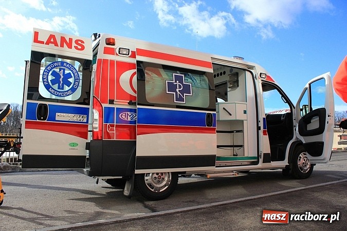 Zdjęcie w galerii na portalu naszraciborz.pl: Raciborski szpital będzie miał nowy ambulans wiadomości z regionu