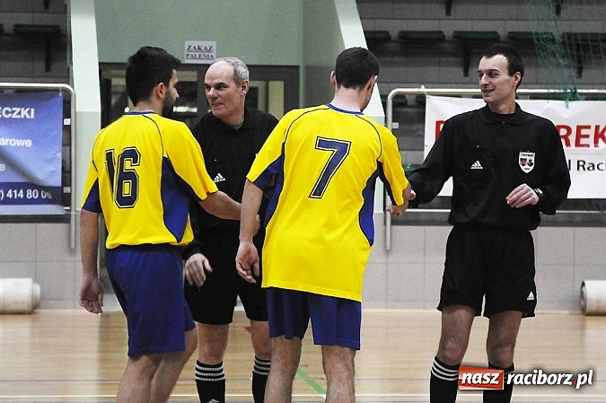 Zdjęcie w galerii na portalu naszraciborz.pl: HLPN: O utrzymanie do ostatniego meczu wiadomości z regionu