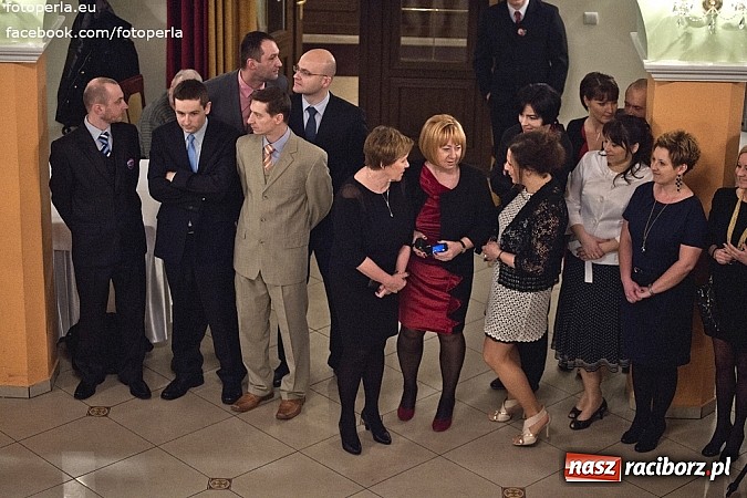 Zdjęcie w galerii na portalu naszraciborz.pl: Mistrzowie sportu z ZSOMS bawili się na studniówce w Rogowie wiadomości z regionu