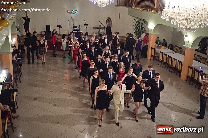 Zdjęcie w galerii na portalu naszraciborz.pl: Mistrzowie sportu z ZSOMS bawili się na studniówce w Rogowie wiadomości z regionu