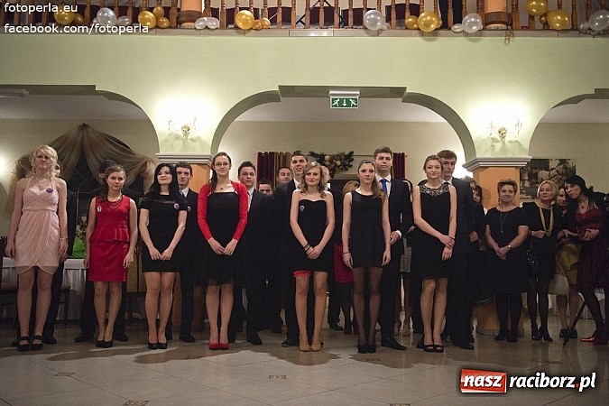 Zdjęcie w galerii na portalu naszraciborz.pl: Mistrzowie sportu z ZSOMS bawili się na studniówce w Rogowie wiadomości z regionu