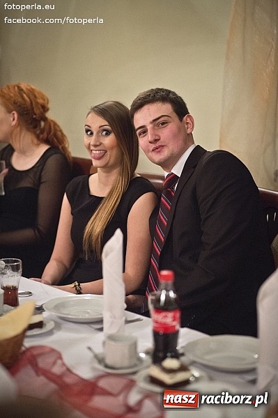 Zdjęcie w galerii na portalu naszraciborz.pl: Mistrzowie sportu z ZSOMS bawili się na studniówce w Rogowie wiadomości z regionu