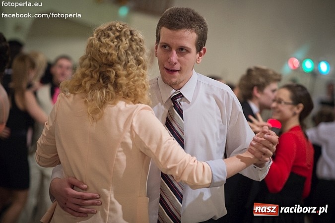 Zdjęcie w galerii na portalu naszraciborz.pl: Mistrzowie sportu z ZSOMS bawili się na studniówce w Rogowie wiadomości z regionu