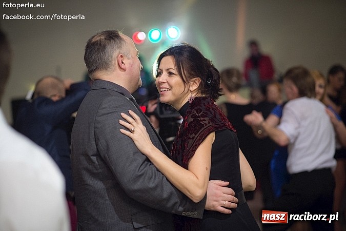 Zdjęcie w galerii na portalu naszraciborz.pl: Mistrzowie sportu z ZSOMS bawili się na studniówce w Rogowie wiadomości z regionu