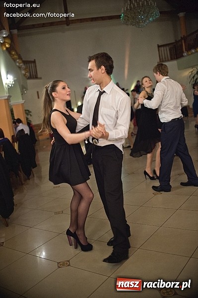 Zdjęcie w galerii na portalu naszraciborz.pl: Mistrzowie sportu z ZSOMS bawili się na studniówce w Rogowie wiadomości z regionu