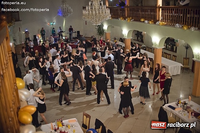 Zdjęcie w galerii na portalu naszraciborz.pl: Mistrzowie sportu z ZSOMS bawili się na studniówce w Rogowie wiadomości z regionu