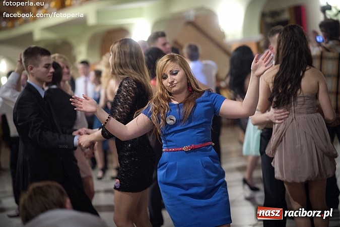 Zdjęcie w galerii na portalu naszraciborz.pl: Mistrzowie sportu z ZSOMS bawili się na studniówce w Rogowie wiadomości z regionu