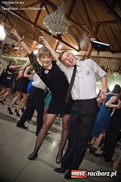 Zdjęcie w galerii na portalu naszraciborz.pl: Mistrzowie sportu z ZSOMS bawili się na studniówce w Rogowie wiadomości z regionu