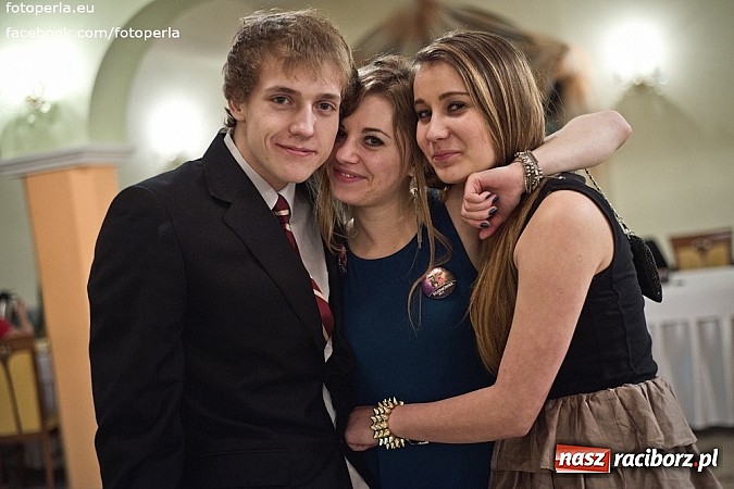 Zdjęcie w galerii na portalu naszraciborz.pl: Mistrzowie sportu z ZSOMS bawili się na studniówce w Rogowie wiadomości z regionu