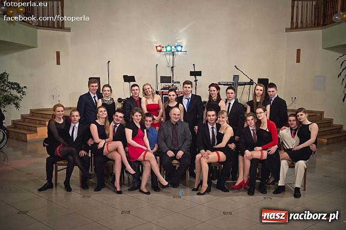 Zdjęcie w galerii na portalu naszraciborz.pl: Mistrzowie sportu z ZSOMS bawili się na studniówce w Rogowie wiadomości z regionu