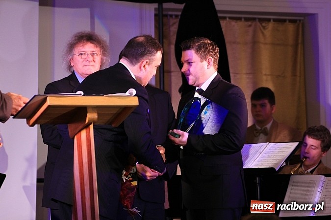 Zdjęcie w galerii na portalu naszraciborz.pl: W tej gminie warto inwestować, czyli Gala Przedsiębiorców w Pietrowicach Wielkich wiadomości z regionu
