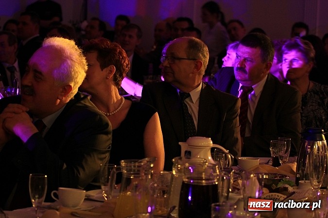 Zdjęcie w galerii na portalu naszraciborz.pl: W tej gminie warto inwestować, czyli Gala Przedsiębiorców w Pietrowicach Wielkich wiadomości z regionu