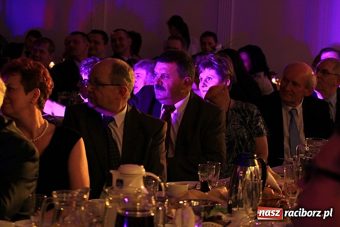 Zdjęcie w galerii na portalu naszraciborz.pl: W tej gminie warto inwestować, czyli Gala Przedsiębiorców w Pietrowicach Wielkich wiadomości z regionu