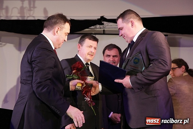 Zdjęcie w galerii na portalu naszraciborz.pl: W tej gminie warto inwestować, czyli Gala Przedsiębiorców w Pietrowicach Wielkich wiadomości z regionu