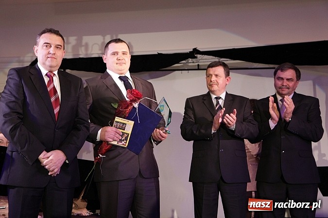 Zdjęcie w galerii na portalu naszraciborz.pl: W tej gminie warto inwestować, czyli Gala Przedsiębiorców w Pietrowicach Wielkich wiadomości z regionu