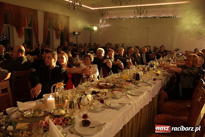 Zdjęcie w galerii na portalu naszraciborz.pl: W tej gminie warto inwestować, czyli Gala Przedsiębiorców w Pietrowicach Wielkich wiadomości z regionu