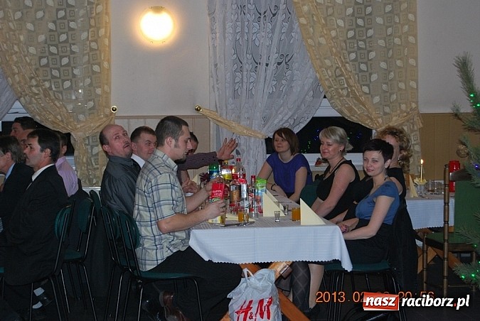 Zdjęcie w galerii na portalu naszraciborz.pl: Rudzkie przedszkole integrowało się na zabawie w Jankowicach! wiadomości z regionu