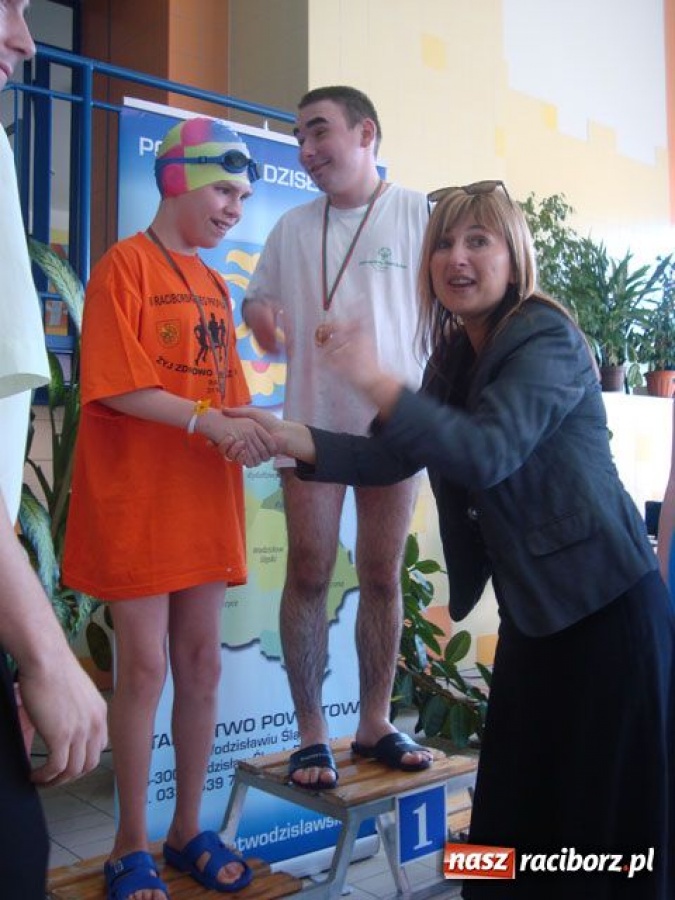 Zdjęcie w galerii na portalu naszraciborz.pl: Raciborscy medaliści mityngu pływackiego wiadomości z regionu