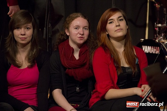 Zdjęcie w galerii na portalu naszraciborz.pl: Grupa Bez Nazwy i Perspektywa po raz pierwszy wystąpiły razem wiadomości z regionu