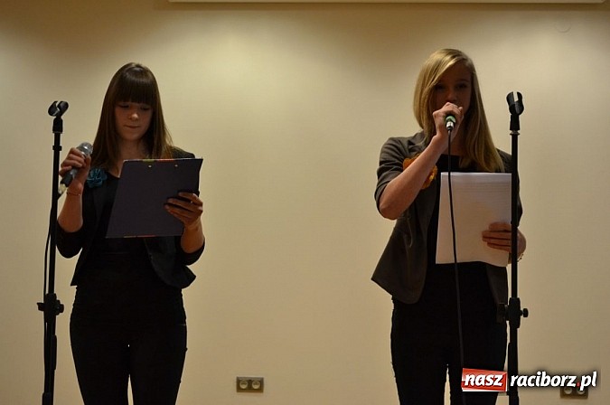 Zdjęcie w galerii na portalu naszraciborz.pl: Karnawałowe rytmy zabrzmiały na Zamku wiadomości z regionu