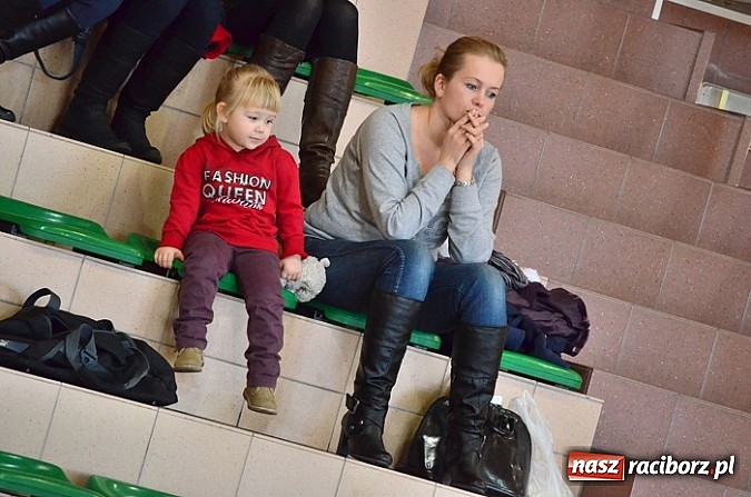 Zdjęcie w galerii na portalu naszraciborz.pl: Zacięta walka o awans do fazy play-off wiadomości z regionu
