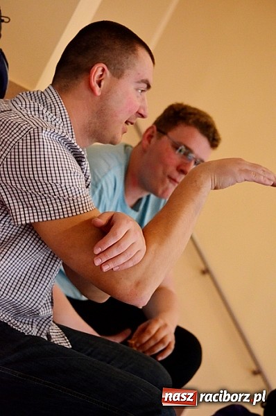 Zdjęcie w galerii na portalu naszraciborz.pl: Zacięta walka o awans do fazy play-off wiadomości z regionu